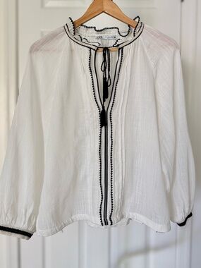 Zara White Peasant Blouse with Black Trim